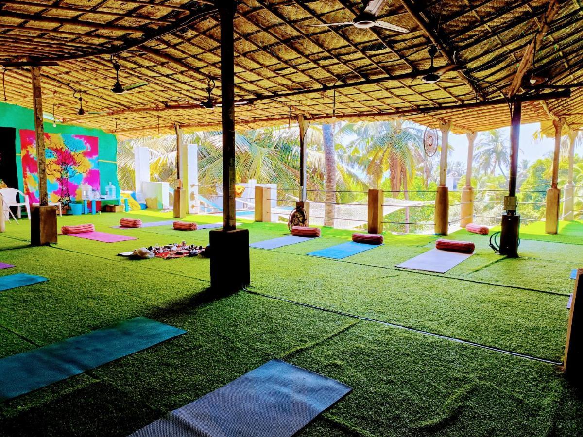 Omkar Wellness Inn อารัมบล ภายนอก รูปภาพ