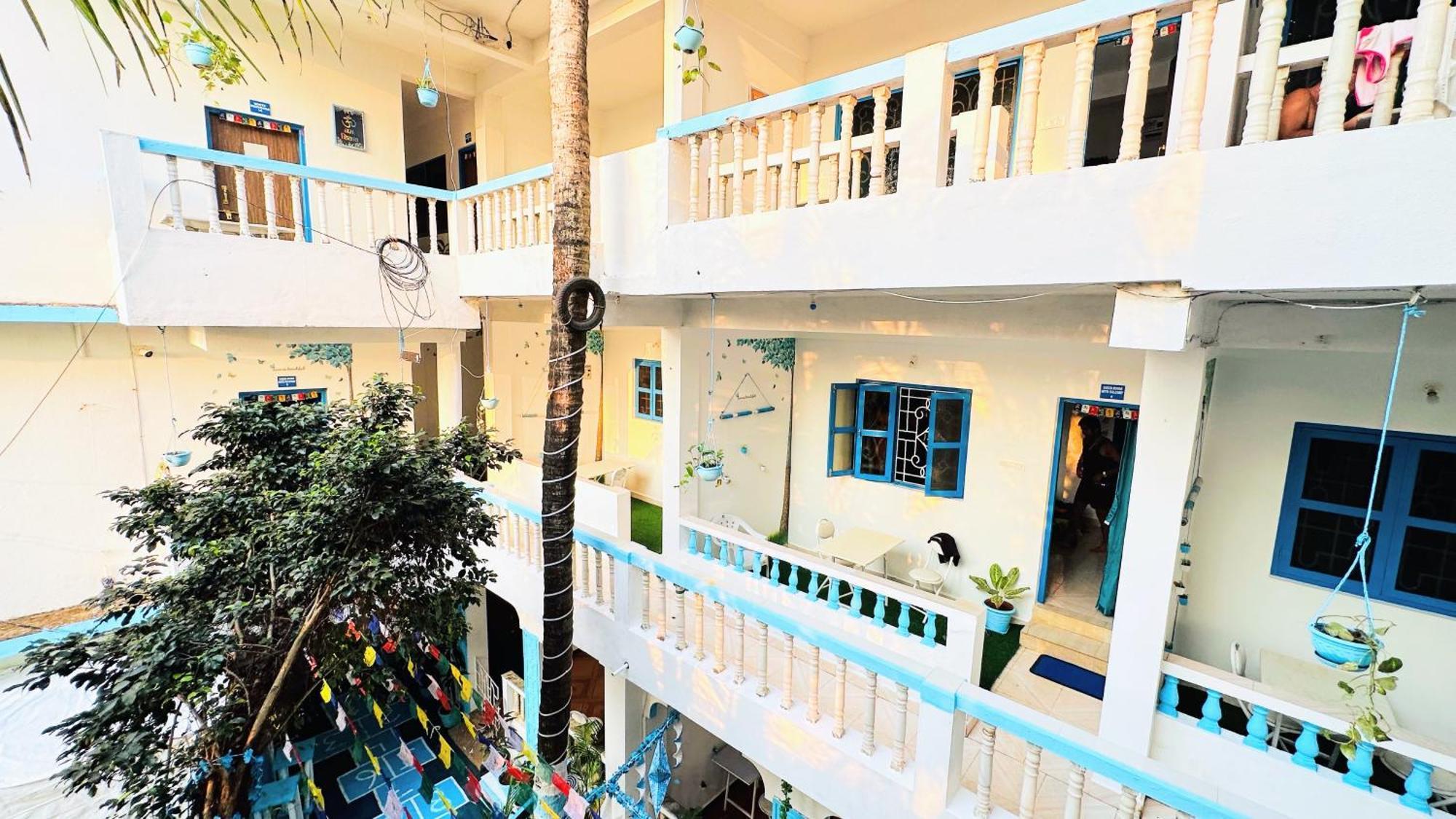 Omkar Wellness Inn อารัมบล ภายนอก รูปภาพ